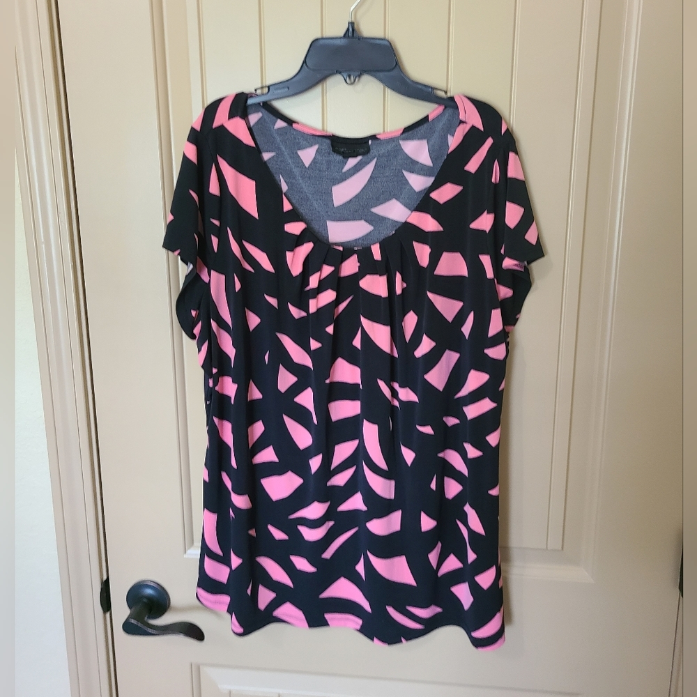 Worthington blouse..pretty